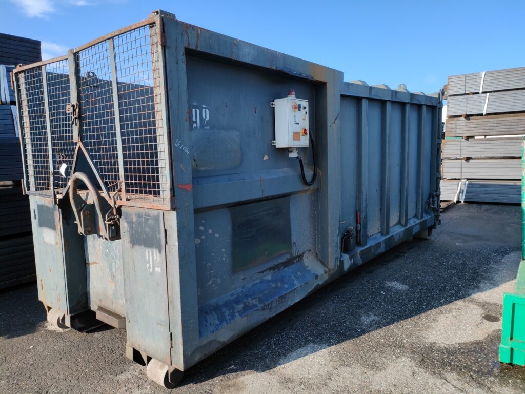Compattatore Usato US-334
