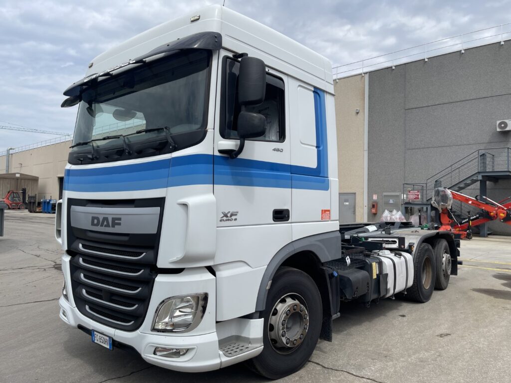 Camion DAF Usato US-468