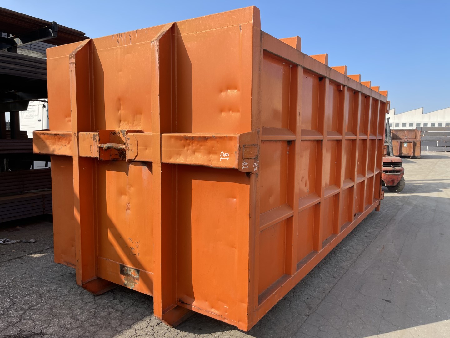 Pressa Stazionaria US-352 + 2 Container per Pressa US-353 e US-354 Usati – Image 9