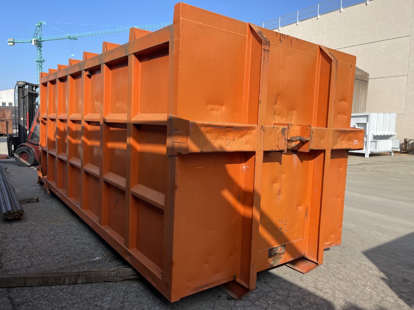 Pressa Stazionaria US-352 + 2 Container per Pressa US-353 e US-354 Usati – Image 8
