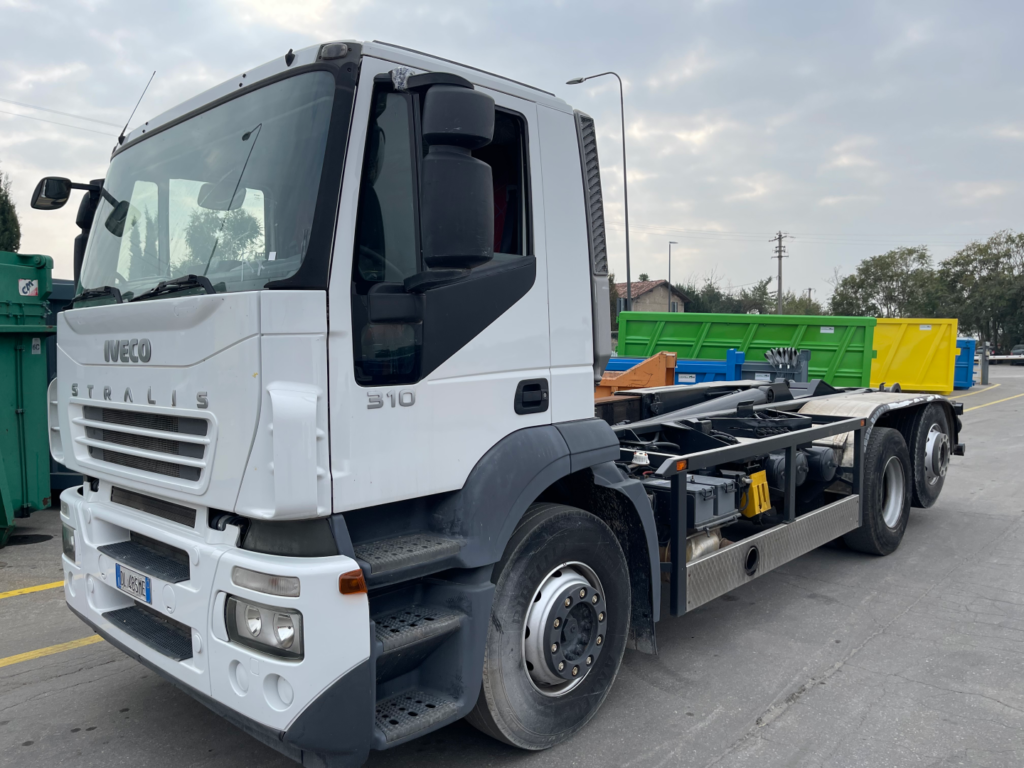 Camion IVECO Usato US-363