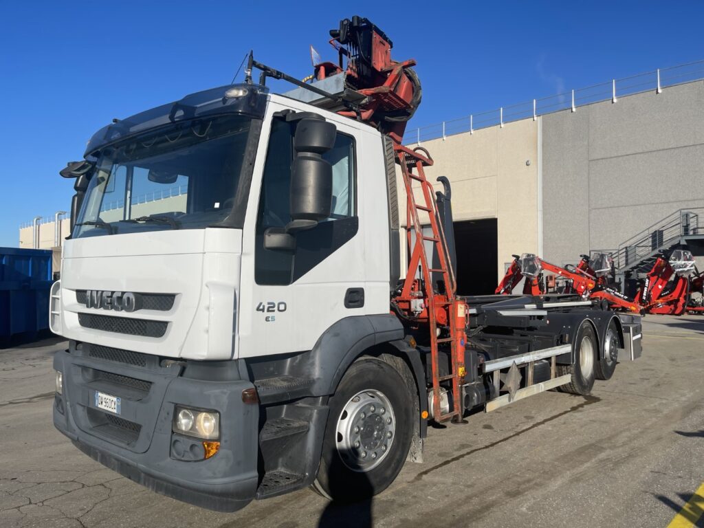 Camion IVECO Usato US-362