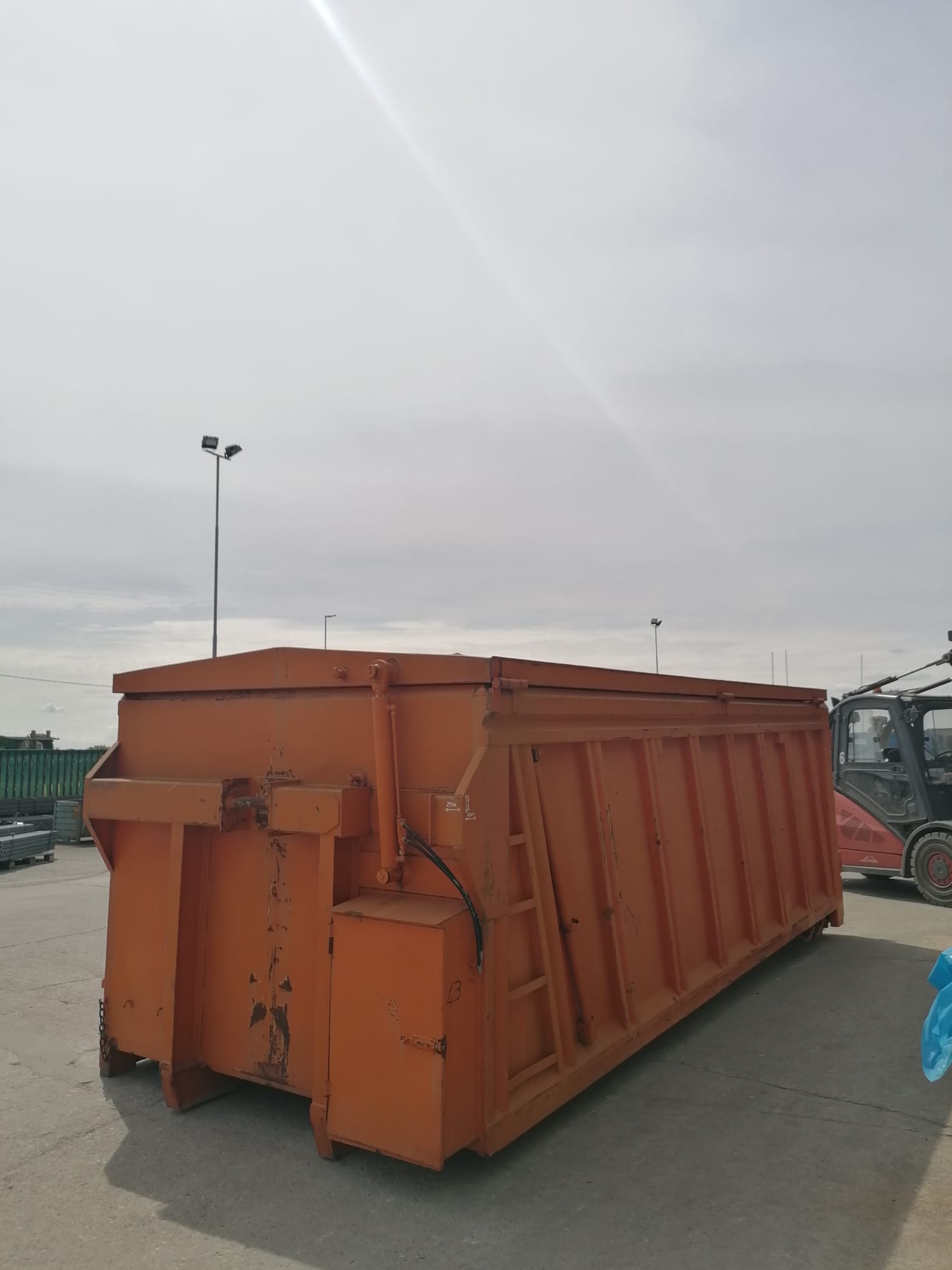 Container Usato US-694